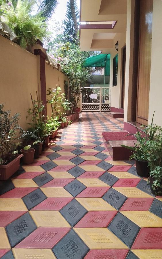 ดิ คาซา Hotel กาลังกูติ ภายนอก รูปภาพ